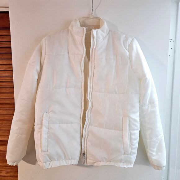 Unknown Jackets & Blazers - Women's/ Juniors White Puffer Jacket Size Medium